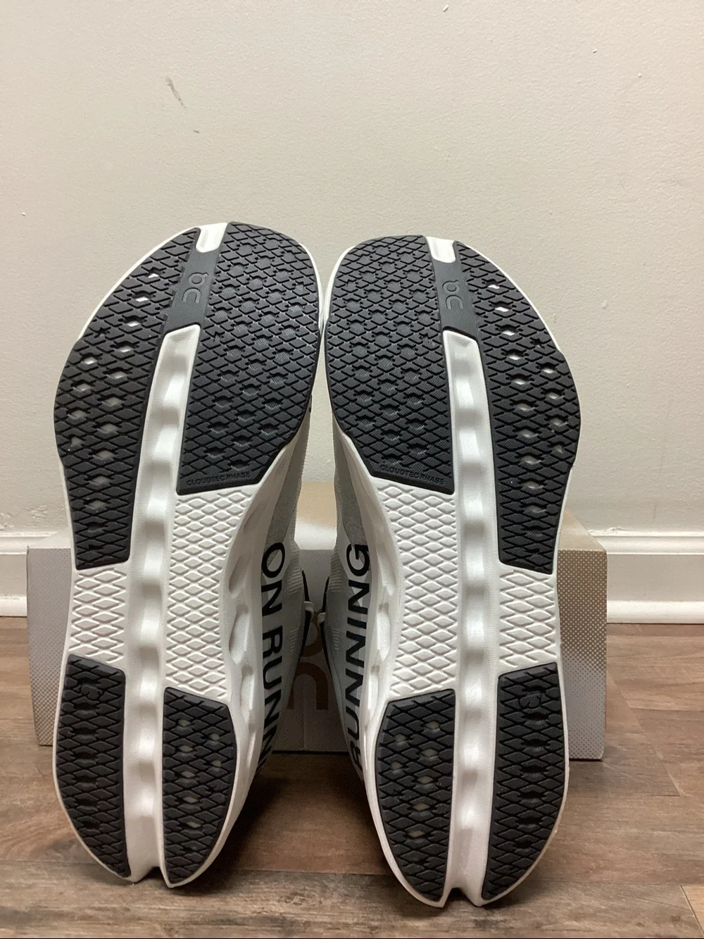 Men’s ON CloudSurfer Next